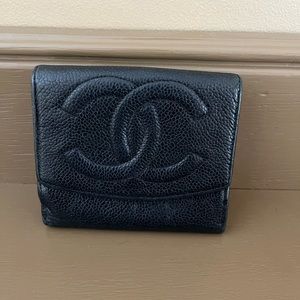 ✨Authentic Chanel Compact Wallet CC with COA! ✨